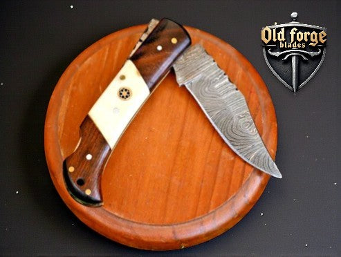 damascus pocket knife