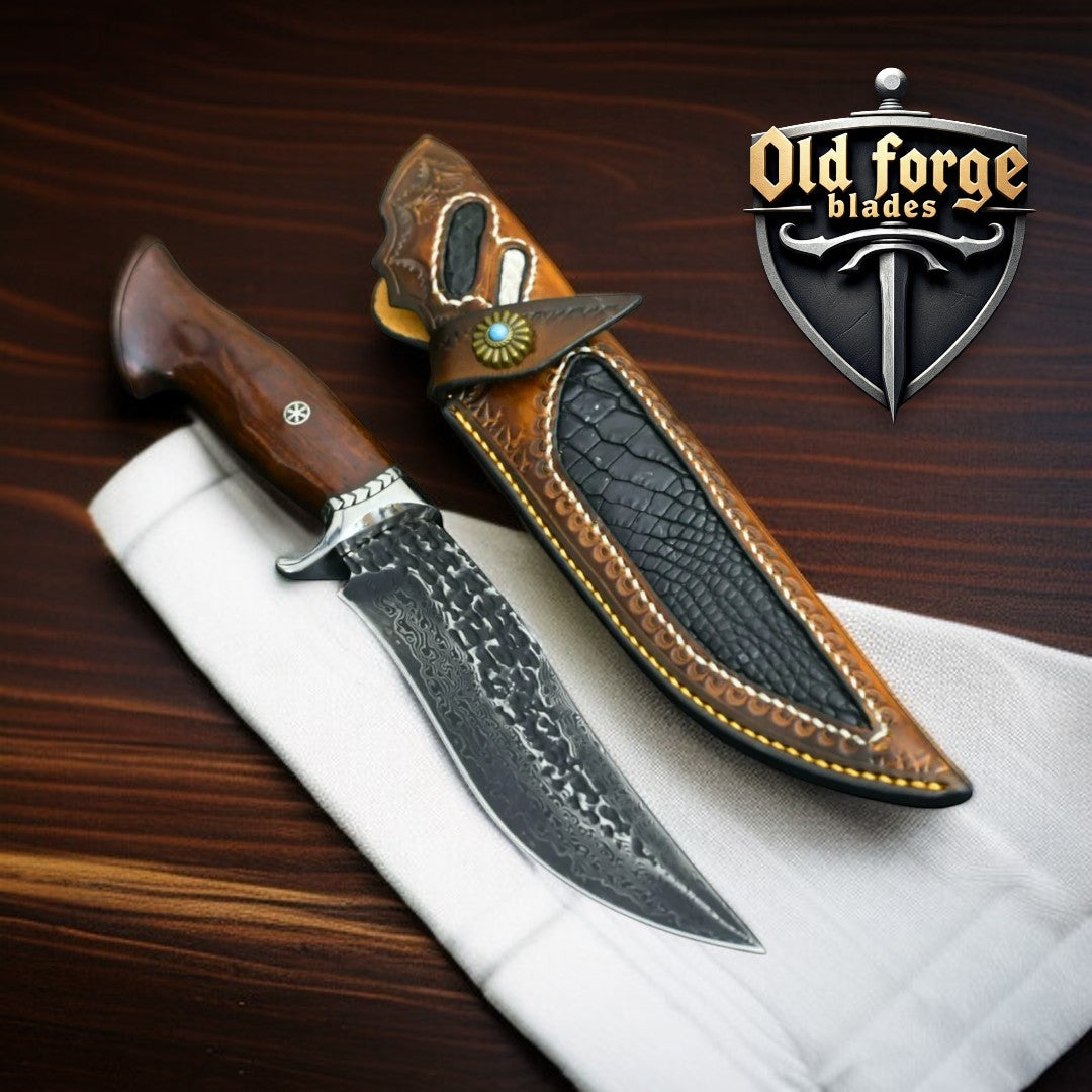 Handmade damascus hunting knife with carbon steel blade and rosewood handle