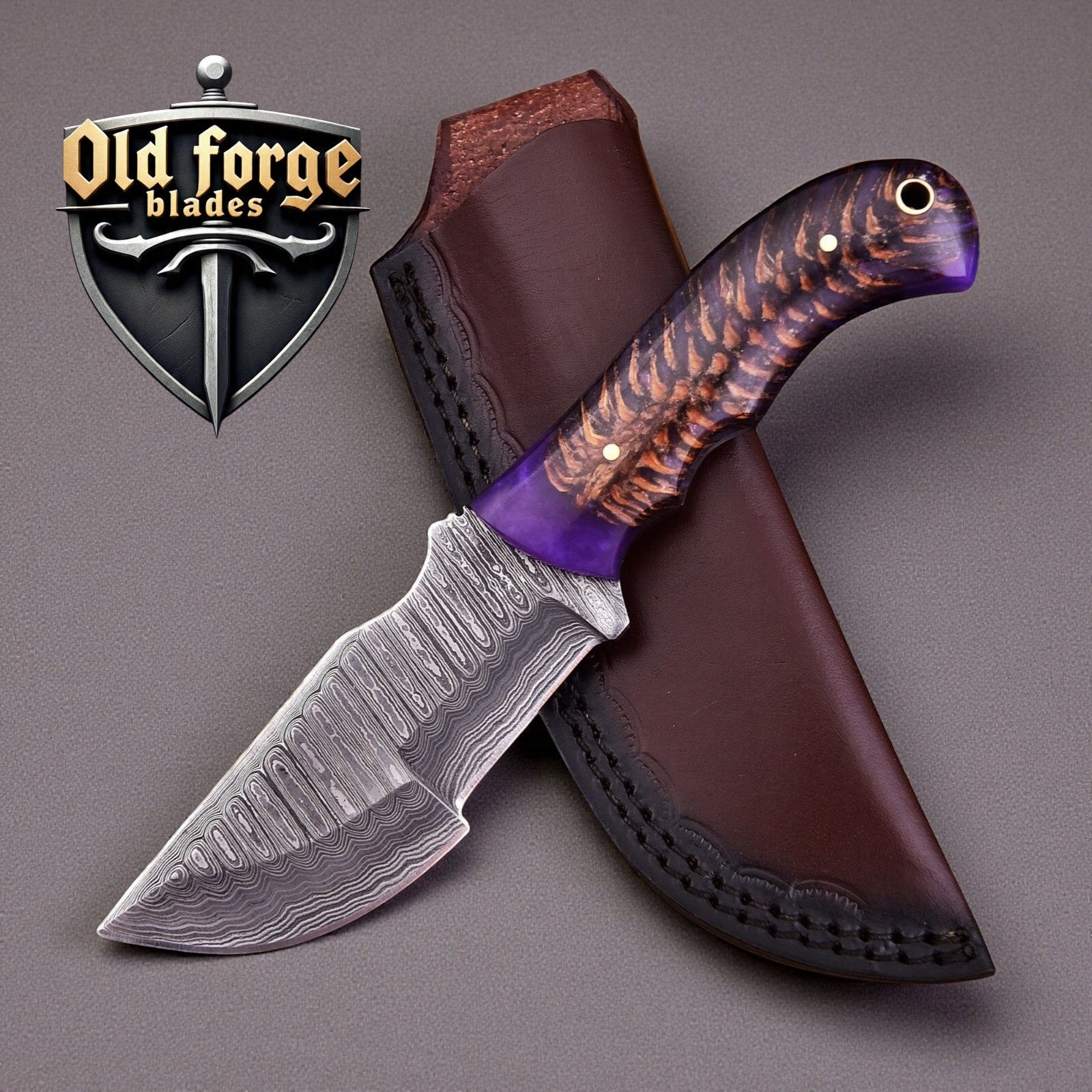 High-end damascus hunting knife with pine cone handle and leather sheath