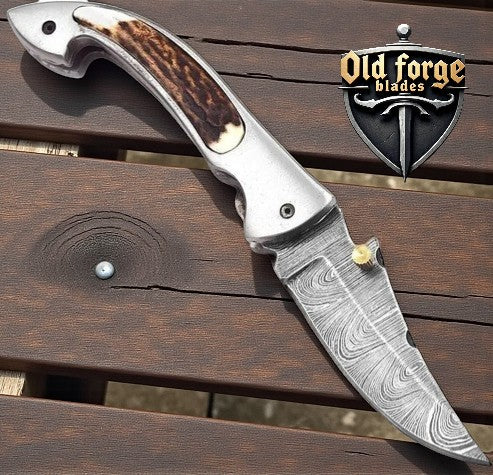 Handmade Damascus steel best EDC pocket knife with horn handle