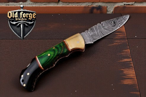 Premium high quality pocket knife with leather sheath for everyday carry