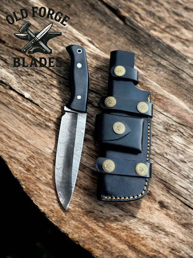 Handmade damascus knife with leather sheath