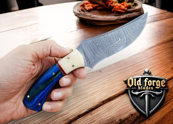 Handmade Damascus steel hunting knife with bone handle