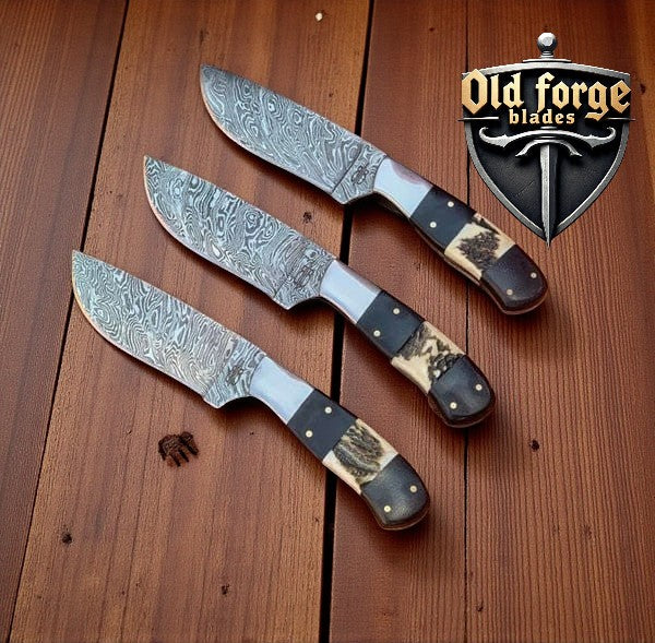 8.75 inch damascus steel blade hunting knife with horn bone handle and leather sheath