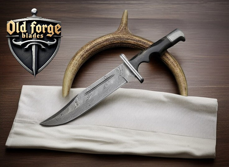 Damascus steel blade pattern close-up bowie knife