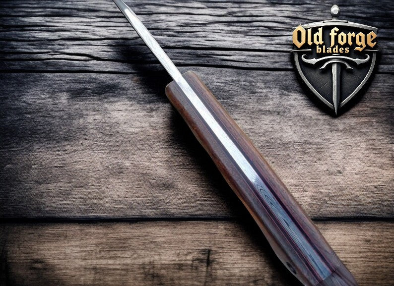 Rosewood handle hunting knife with leather sheath