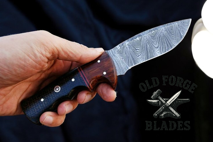 Handmade Damascus steel knife razor sharp blade